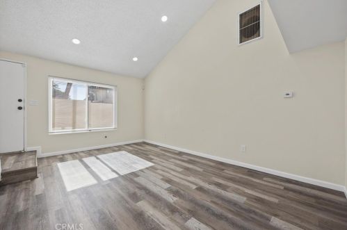 5804 Cedar Gln Ln, Bakersfield CA 93313-3345 exterior