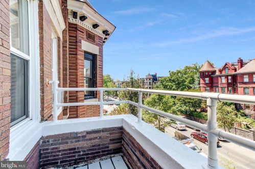 2617 13th St, Washington DC 20009-5359 exterior