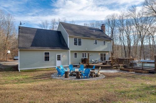 232 Burnham Rd, Exeter CT 06249-1404 exterior