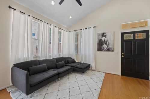 133 Walnut Ave, Brea CA 92821-5346 exterior