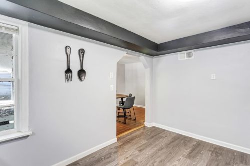 821 Robert Ave, Saint Louis MO 63109-4001 exterior