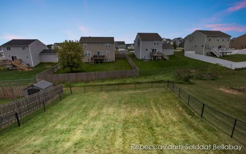 775 Green Meadows Dr, Middlevle MI 49333-8078 exterior