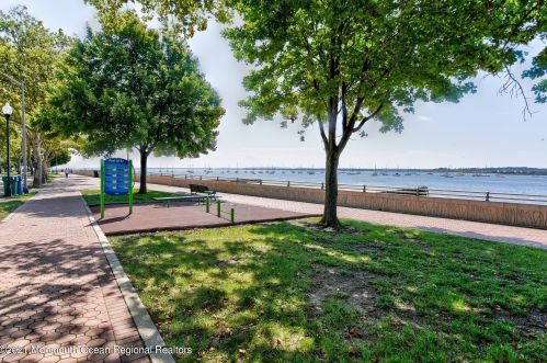 481 Miller St, Perth Amboy NJ 08861-3476 exterior