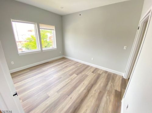 75 Beech St, Paterson NJ  07501-3043 exterior