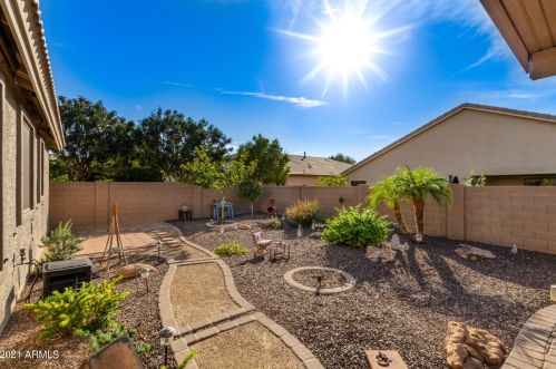 7706 24 Dr, Phoenix AZ 85041-7668 exterior