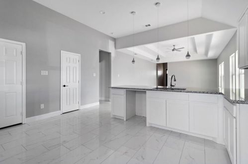 4234 Easter Ave, Dallas TX 75216-3242 exterior