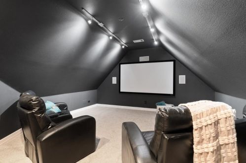 2209 Deleon Ct, Austin TX 78733-1629 exterior