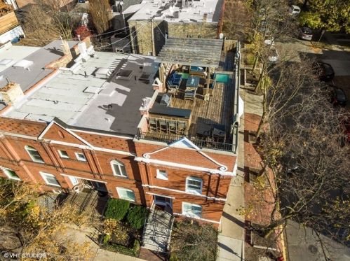 2501 Racine Ave, Chicago IL 60614-2113 exterior