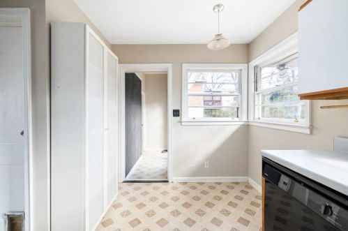 1331 Briarwood Dr, Atlanta GA 30306-2509 exterior