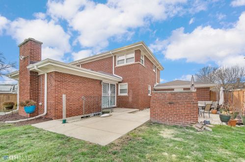 9333 Wabash Ave, Chicago IL 60619-7234 exterior