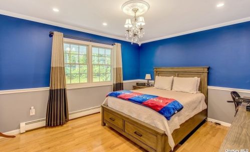 34 Fielding Ave, Huntington Station NY 11746-6731 exterior