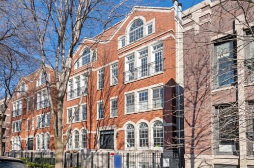 1507 Cleveland Ave, Chicago IL 60610-1109 exterior