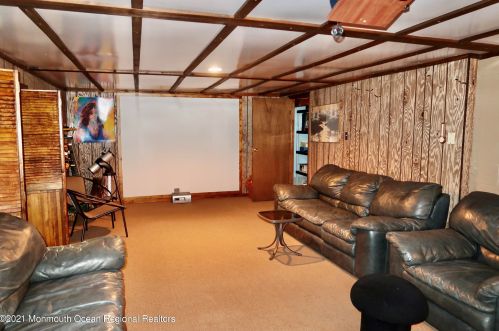 11 Frank Applegate Rd, Jackson Twp NJ 08527-2455 exterior