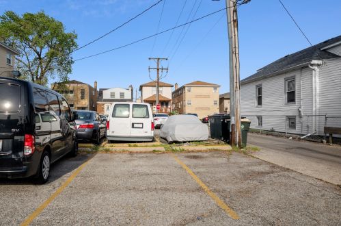 7307 Fullerton Ave, Chicago IL  60707-2619 exterior