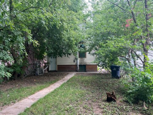 2947 21st St, Milwaukee WI  53206-1632 exterior