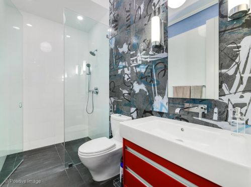 1857 Orch St, Chicago IL 60614-5109 exterior