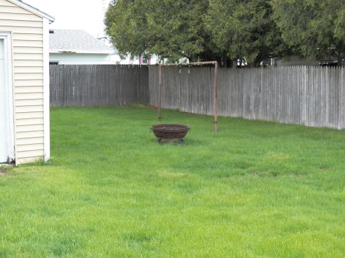 3512 Division St, Manitowoc WI 54220-5821 exterior