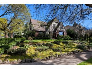 7806 27th Ave, Portland, OR 97202-8806