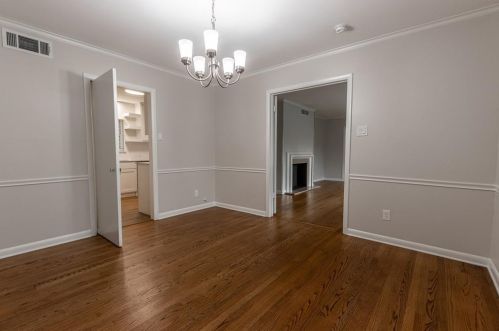 5731 Berkshire Ln, Dallas TX  75209-2401 exterior