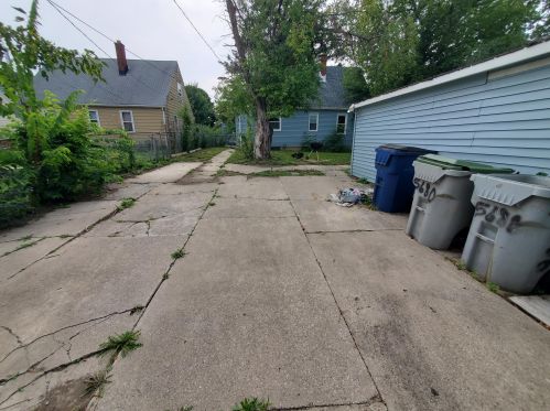 5680 60th St, Milwaukee WI  53218-2428 exterior