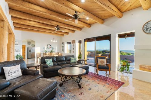 4275 Lightning Ridge Trl, Tucson AZ  85745-8716 exterior