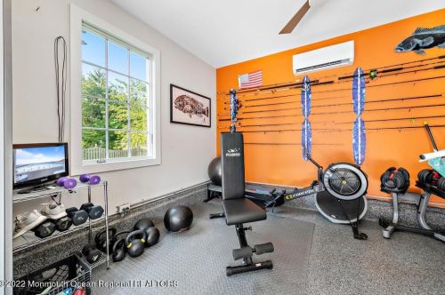 33 Park Ave, Locust NJ  07760-1523 exterior