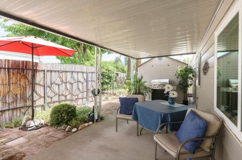 55 Cedar Cir, Folsom CA 95630-1755 exterior