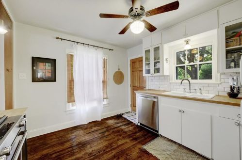 1132 Berger St, Austin TX 78721-2532 exterior