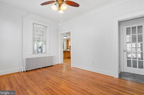 16 Masonic View Ave, Alexandria VA  22301-2204 exterior