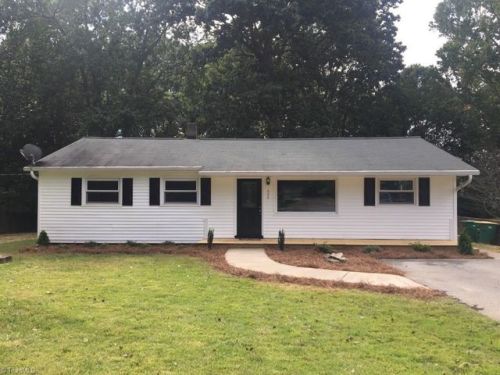 606 Green Tree Dr, Lewisville, NC 27023-9502