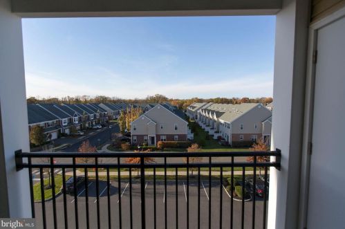 1446 Sierra Dr, Trenton NJ  08619-2071 exterior