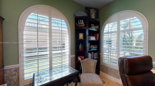 11269 Northland Dr, Fort Pierce FL 34987-1942 exterior