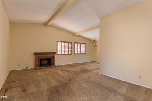 810 Almendra Pl, Oxnard, CA 93036-2520