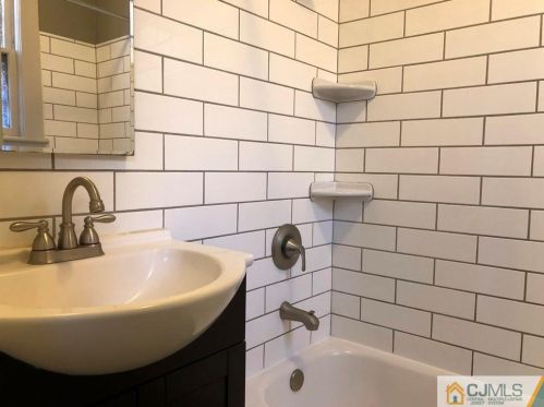 244 Hamilton St, New Brunswick NJ 08901-2206 exterior