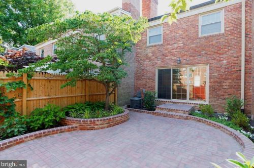 1149 Colonial Rd, Mc Lean VA  22101-2915 exterior