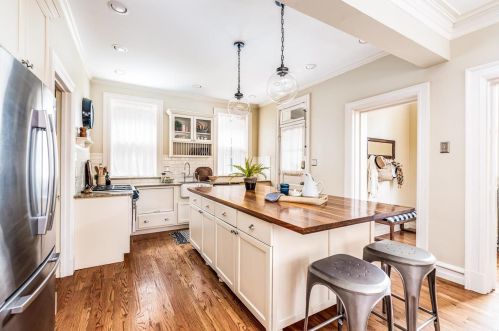 4533 Pershing Pl, Saint Louis MO 63108-1202 exterior