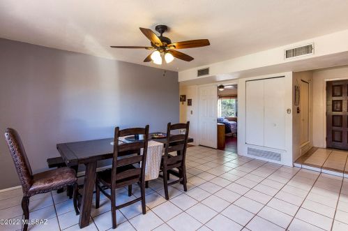 1424 Chapala Dr, Tucson AZ  85704-2037 exterior