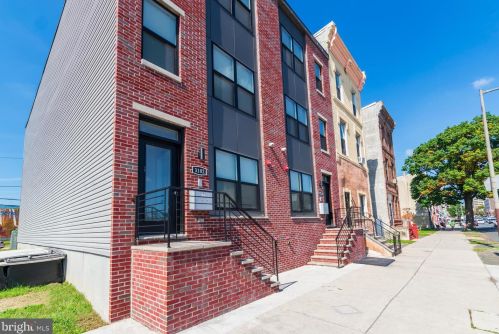 3102 Broad St, Philadelphia PA 19132-2421 exterior