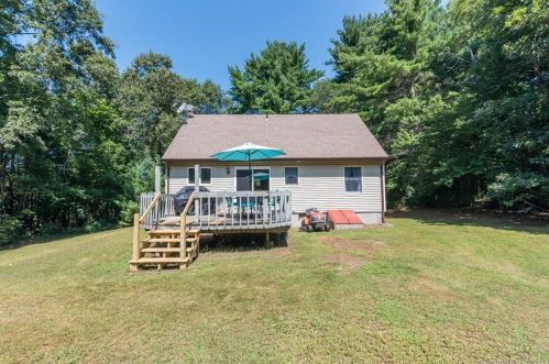 434 Putnam Pike, Killingly CT 06241-1608 exterior