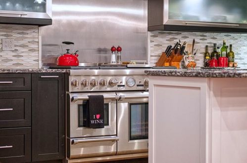 1216 Macon Ave, Pittsburgh PA 15218-1278 exterior