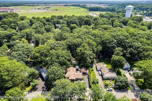 15 May Blvd, Jackson Twp, NJ 08527-2904