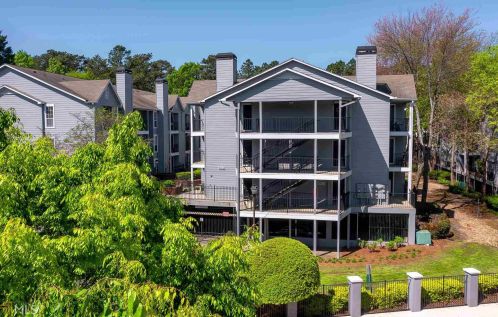 329 Granville Ct, Atlanta GA  30328-3434 exterior