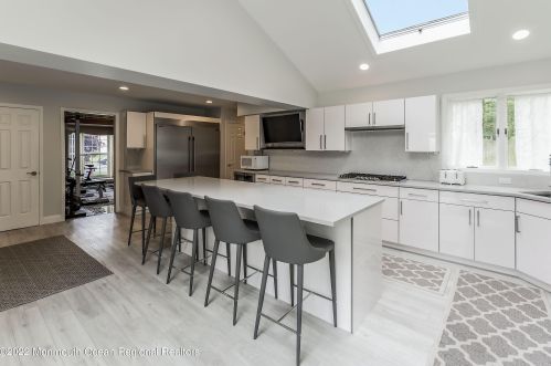 56 Orch Rd, West Long Branch NJ 07764-1676 exterior