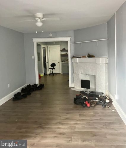 1839 68 St, Philadelphia PA 19142-1322 exterior