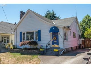 135 47th Ave, Portland, OR 97213-2318