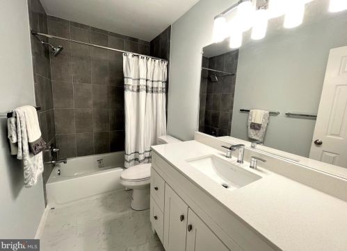 7623 Coddle Hbr Ln, Rockville MD 20854-3253 exterior