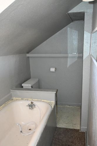 210 Amity Ave, Meskegon MI 49442-3297 exterior