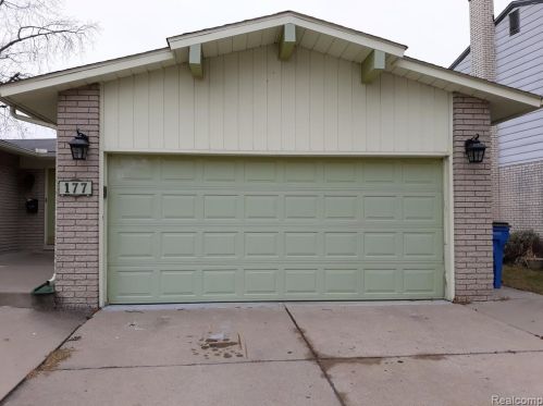 177 Biltmore Dr, Dearborn Heights, MI 48127-3709