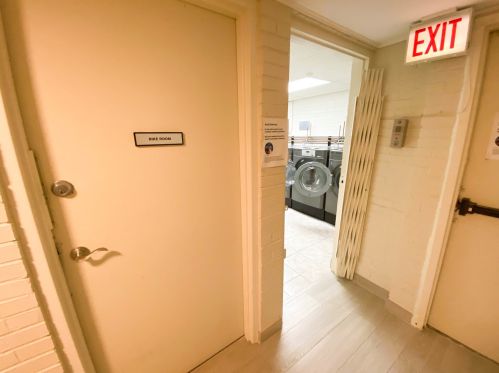 515 Wrightwood Ave, Chicago IL  60614-1870 exterior