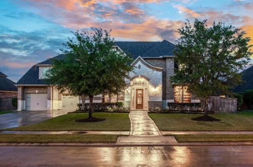 28418 Wild Mustang Ln, Fulshear, TX 77441-2066